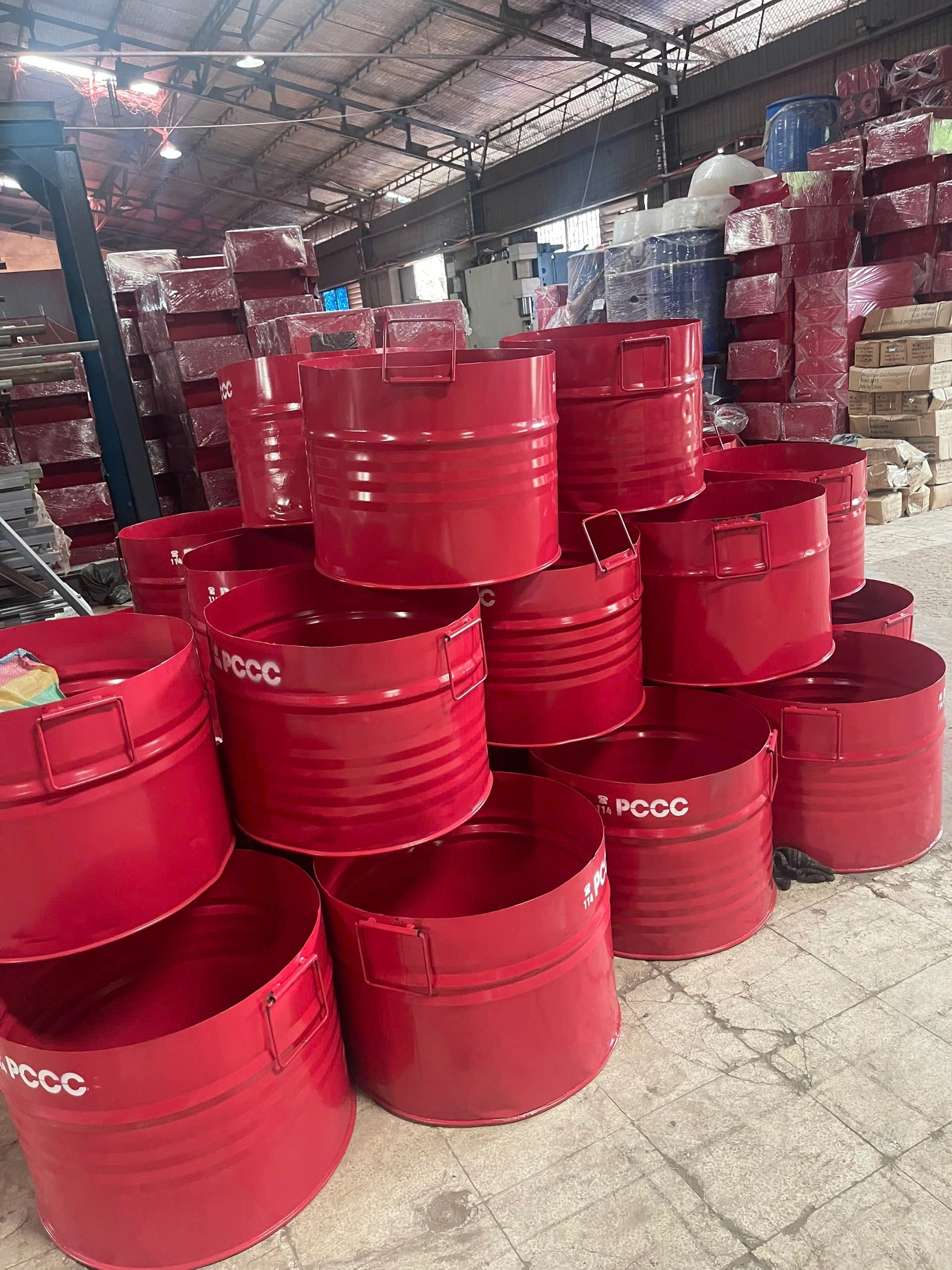 Thùng phuy đựng cát chữa cháy 100L, 200L