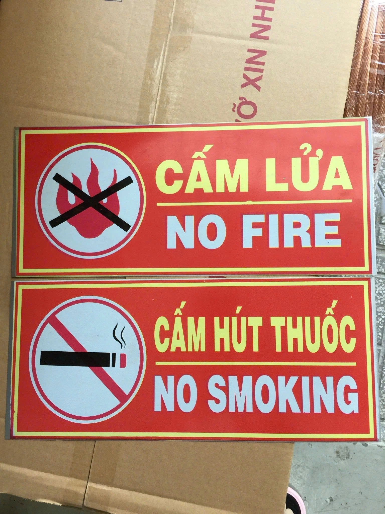CẤM LỬA, CẤM THUỐC