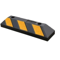 CỤC CHẶN BÁNH XE CAO SU 55 x15 x 10 cm